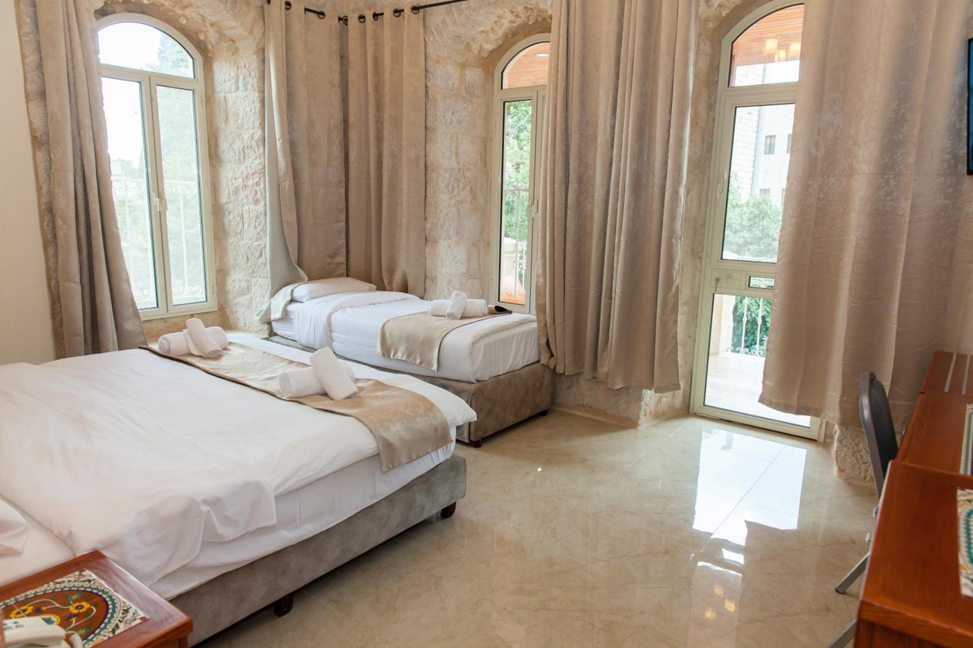 Azzahra Boutique Hotel & Restaurant - Иерусалим Экстерьер фото